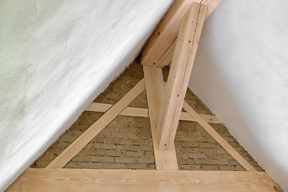 Duffner blockbau lehmofen lehmbau rottenburg © helmuth scham 04