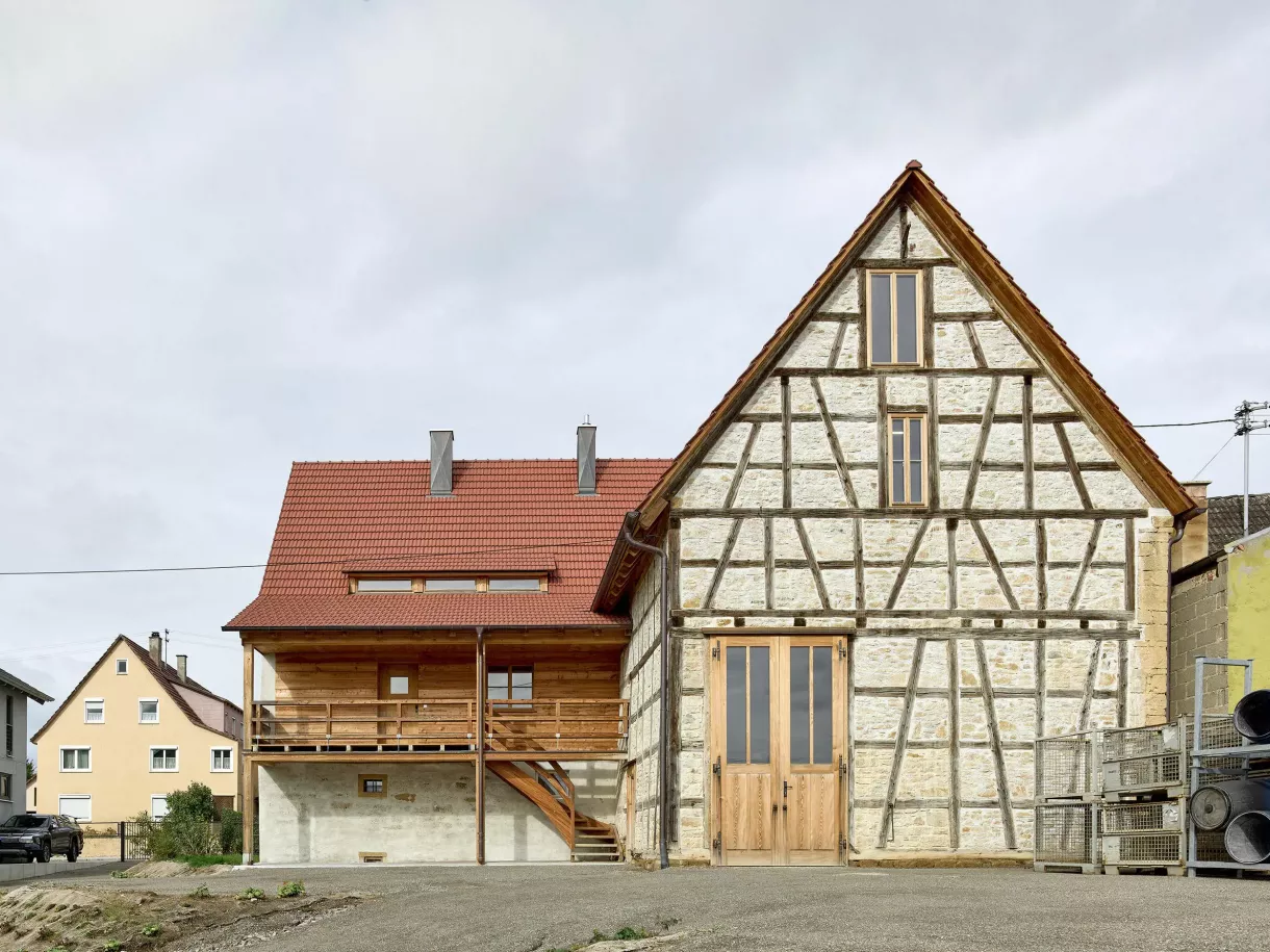 Duffner blockbau holzhaus umbau tuebingen © helmuth scham 03