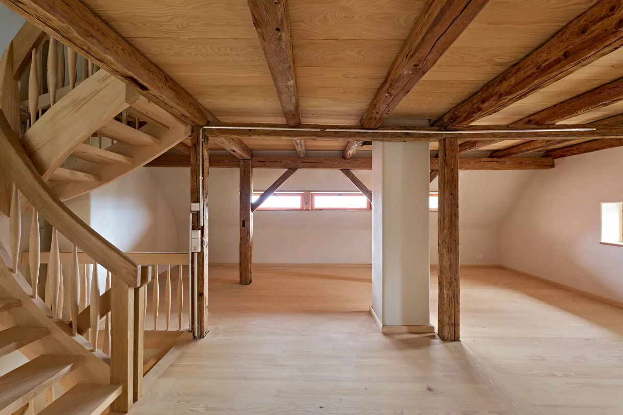 Duffner blockbau holzhaus umbau tuebingen © helmuth scham 13