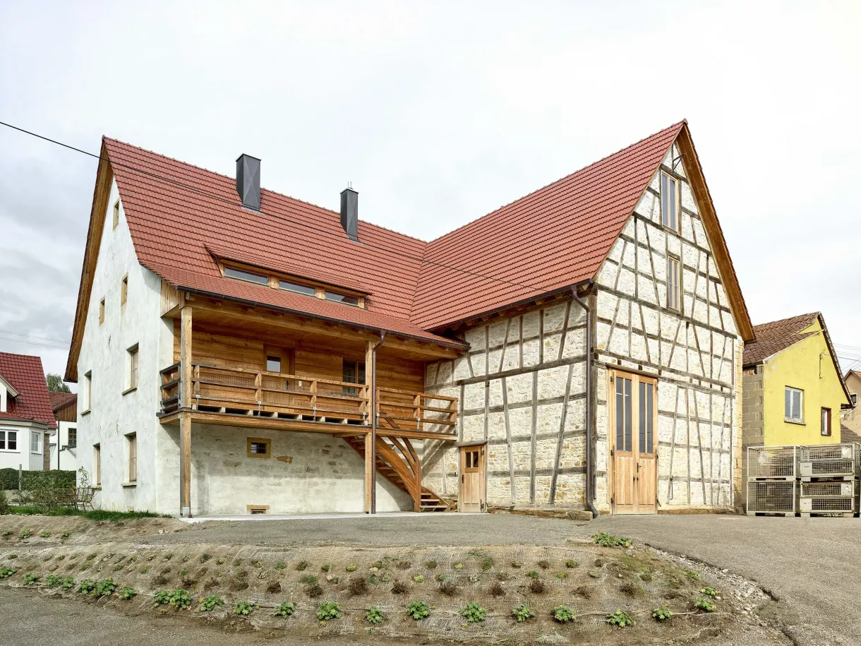 Duffner blockbau holzhaus umbau tuebingen © helmuth scham 01