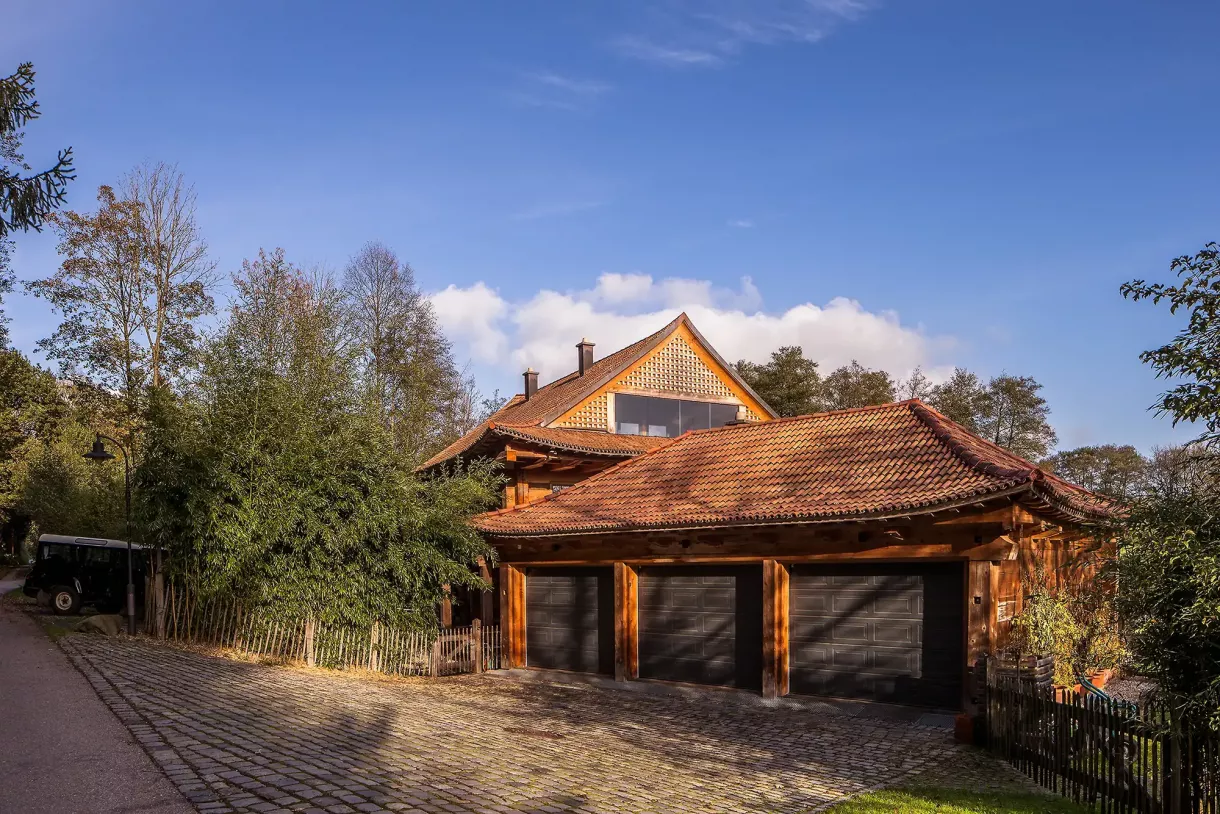 Duffner blockbau holzhaus pagode muenchen © helmuth scham 180