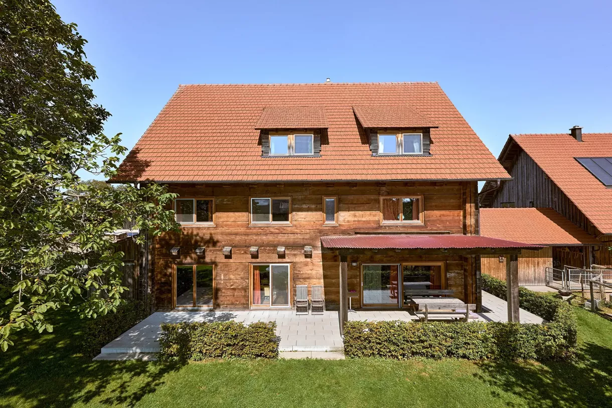 Duffner blockbau holzhaus thurgau pferdehof © helmuth scham 0060